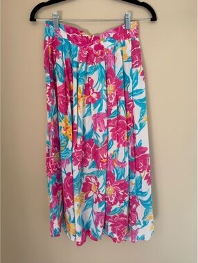 Small vintage floral skirt